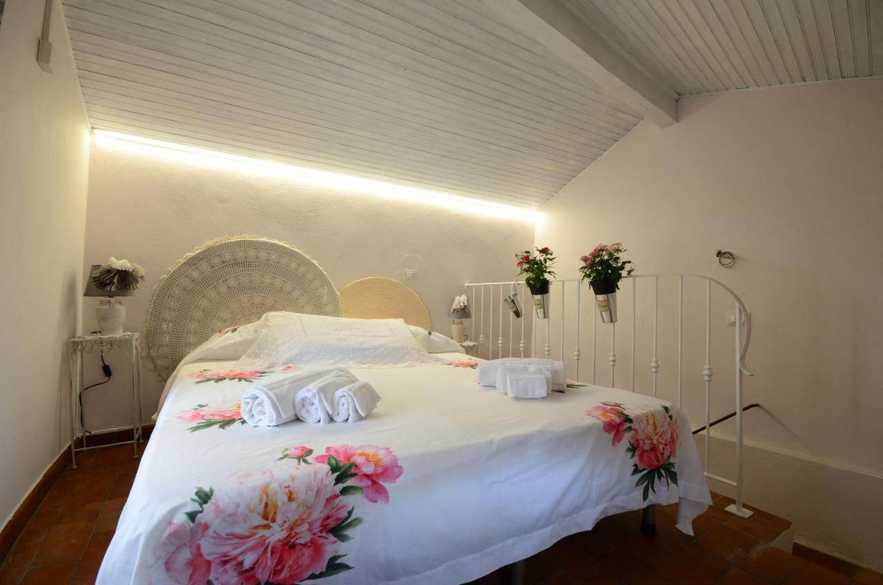 Apartamento L'Antica Torre Dolceacqua Exterior foto